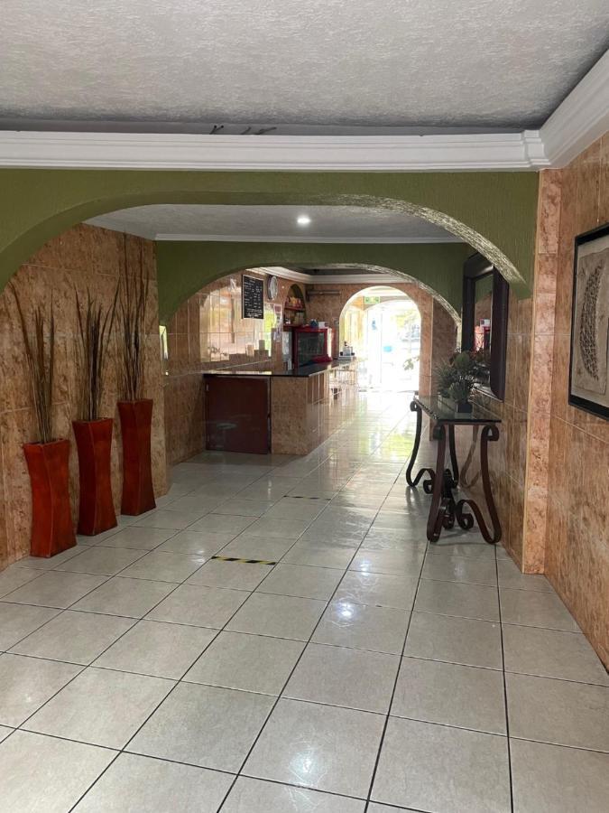 Hotel Vigo Guadalajara Esterno foto
