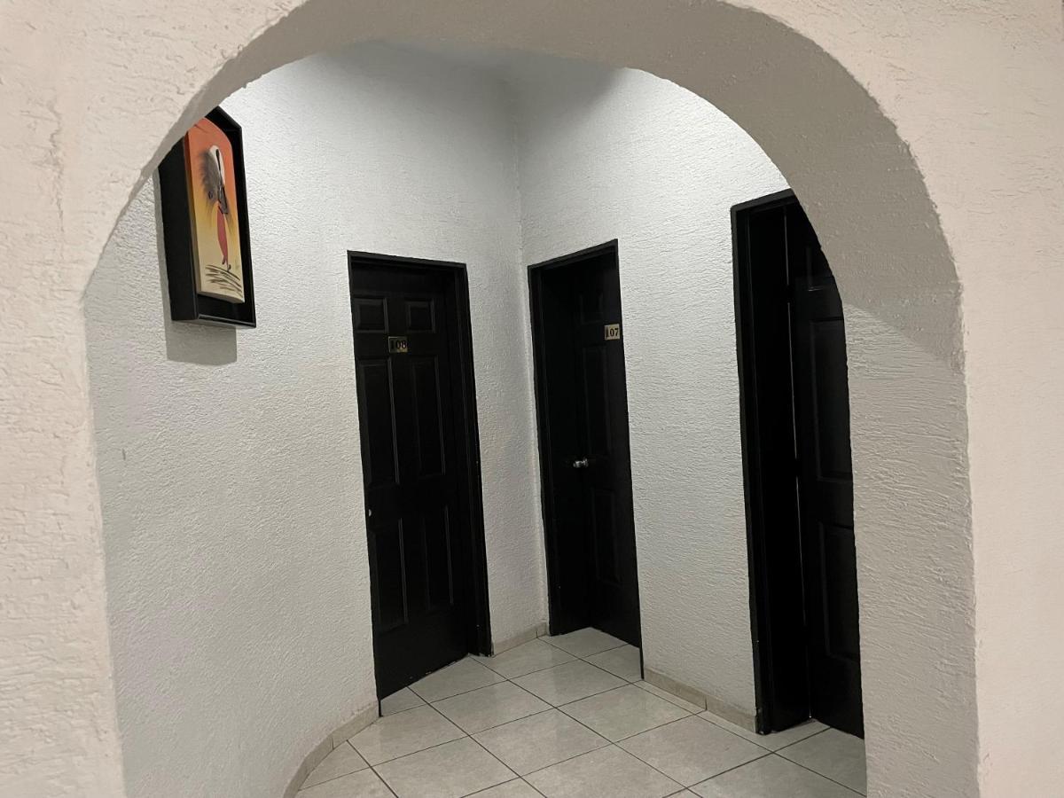 Hotel Vigo Guadalajara Esterno foto